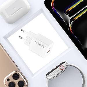 RECCI RC83E - 35WGaN Fast Charging USB-C + USB-A |QC3.0 - White