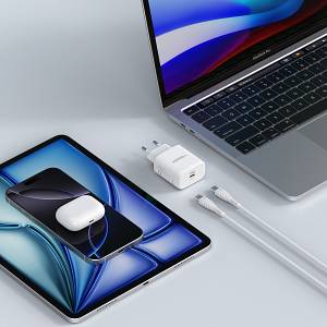 VEGER TR101-45W1C 45W GaN Single USB-C Port Fast Charger with Type-C to Type-C Cable (1200mm) - PD 3.0 & PPS 2.0 SuperCHARGE Wall Charger for MacBook, iPad, iPhone, Samsung