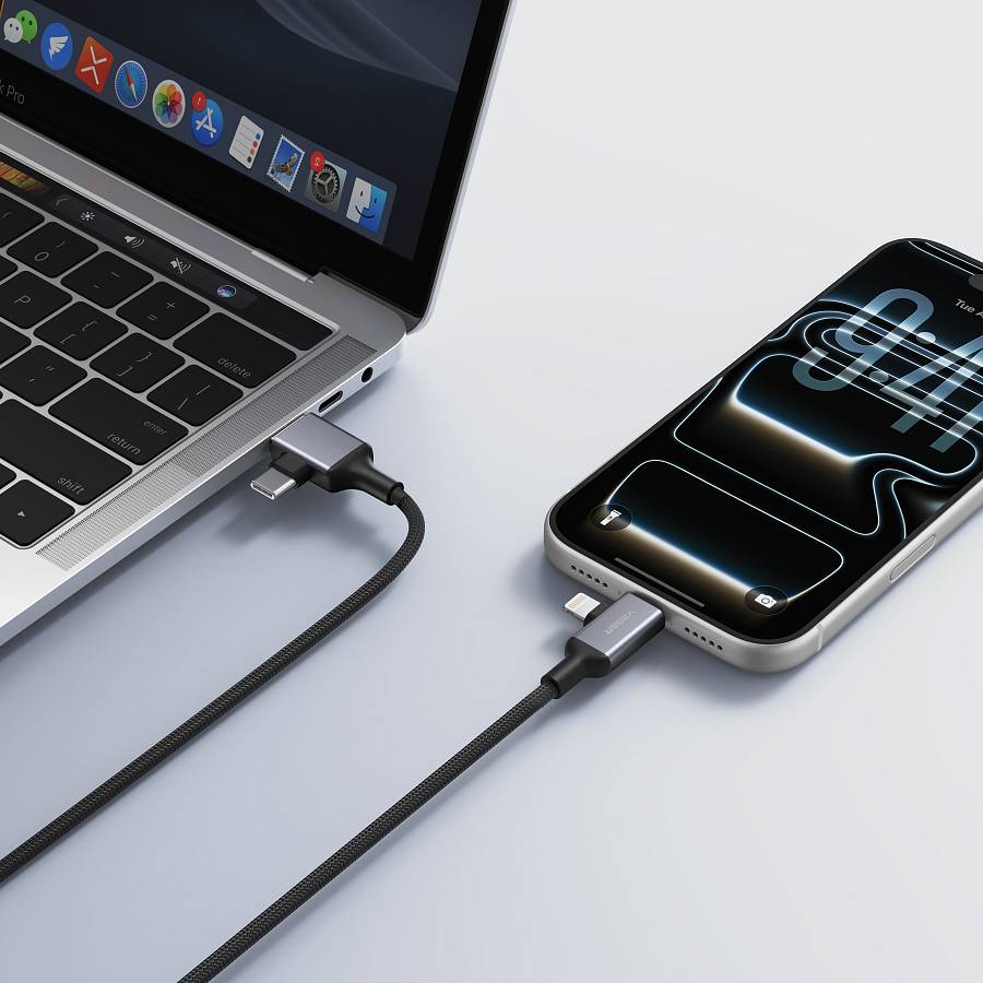 VEGER V313 4-in-1 Fast Charging Cable USB-A / Type-C to Type-C / Lightning PD Universal Cord (60W Max)
